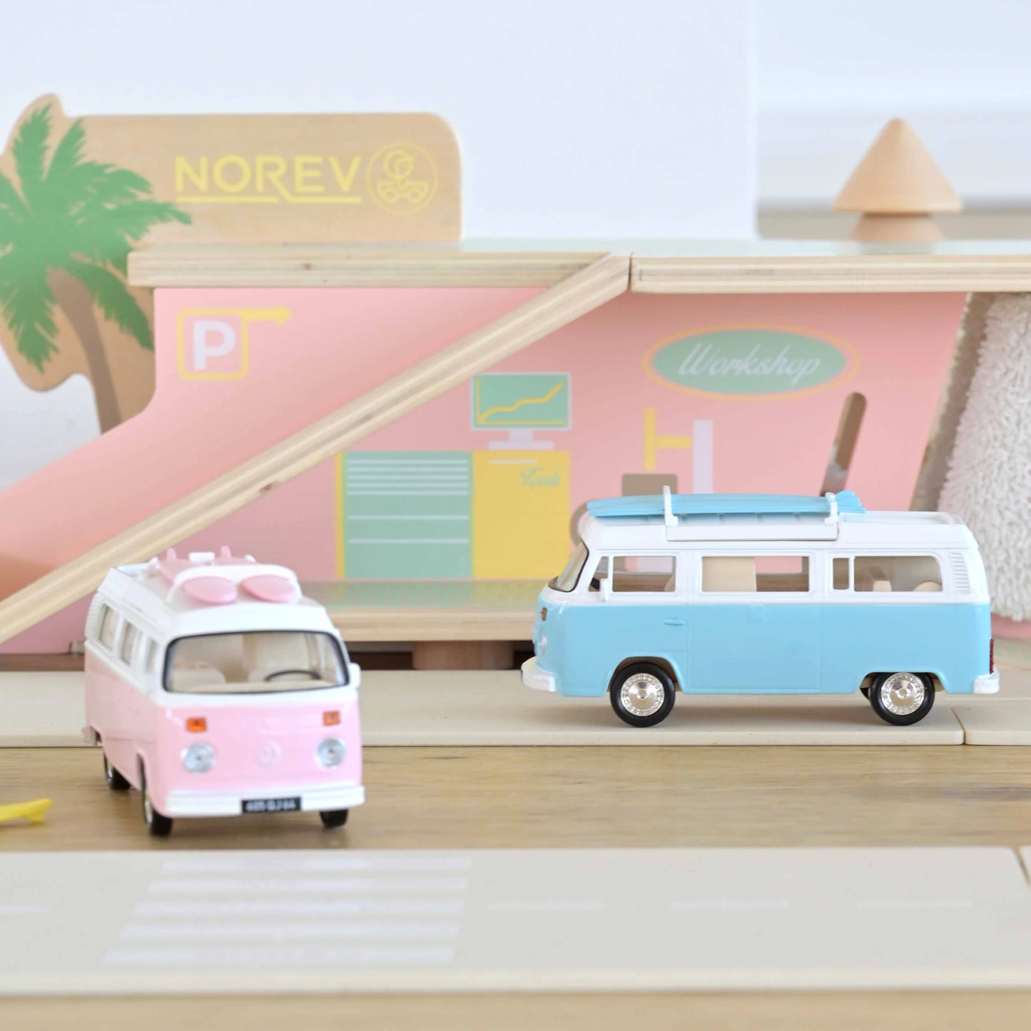 1973 Volkswagen Camper Van | Blue