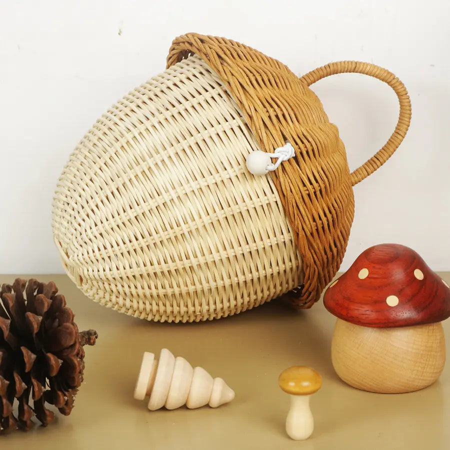 Acorn Basket